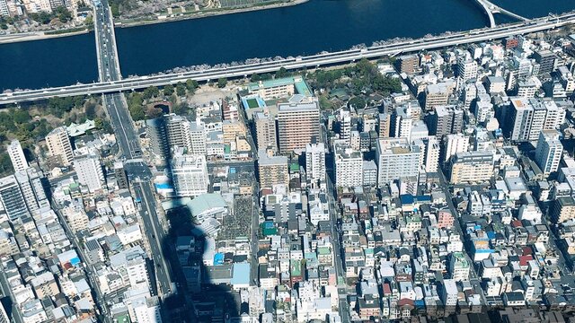 [朗報]晴れた日は外を歩こう！