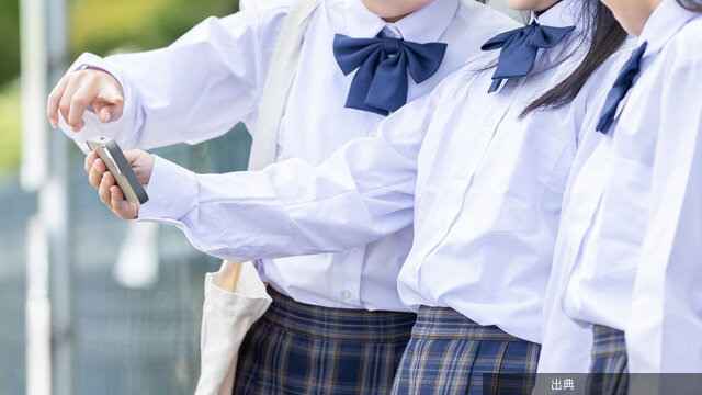 [衝撃]デパコスやミニ香水…私立中学の出費が親を困惑させる