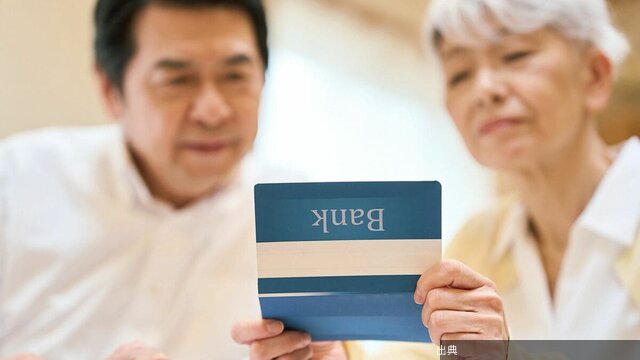 [話題] 親の介護にお金がかかる！話し合いの切り出し方