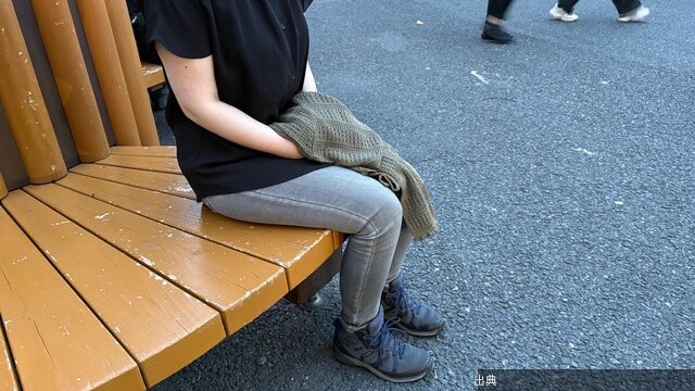 [悲報]53歳女性、20年間派遣社員の"沼"に