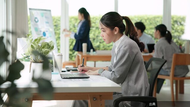 [朗報]20代が月4万円を積みたい「有望な投資先」