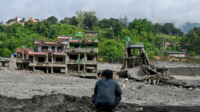 [悲報]ネパール･中国国境の洪水､行方不明者が4800人に急増…救助隊は孤立した地域への到達に難航 | 政治・...がヤバい件
