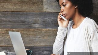 [悲報]AIの「性別バイアス」が最新の研究で判明…プロンプトの「口調」が出力のフォーマルさに影響を与えるがヤバい件